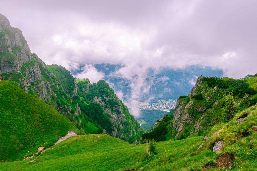 Landschaft in den Karpaten, eins der schönsten Reiseziele in Rumänien