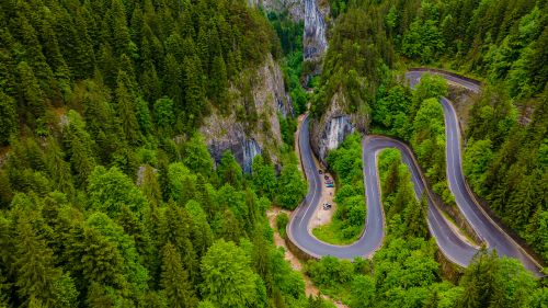 Serpentinen der Transfagarasan Strasse in Rumänien Plan your trip to Romania