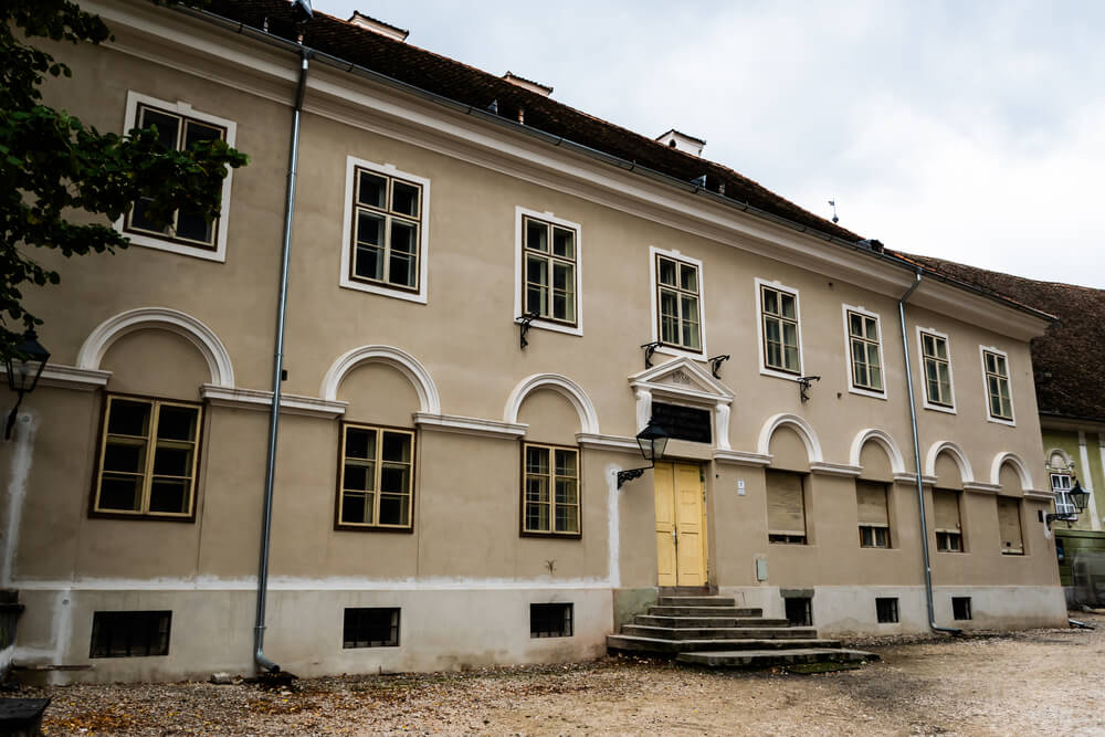 Die erste rumänische Schule in Kronstadt (Brașov)